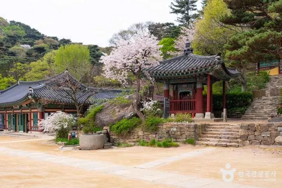 인천_강화_전등사_외부_6.jpg
