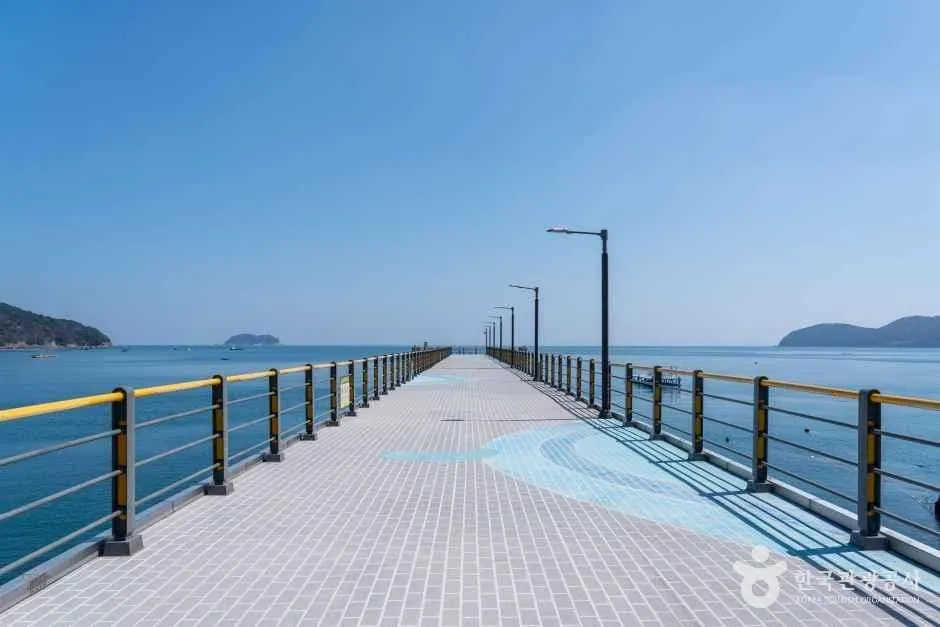 경남_거제_학동 흑진주 몽돌해변_외부_06.jpg