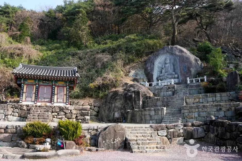 만어사 너덜겅 경석지대