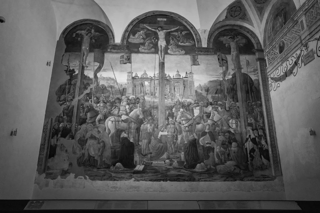 Crucifixion by Giovanni Donato Montorfano, in the Museo del Cenacolo Vinciano