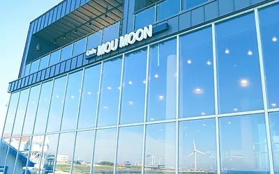 머문(MouMoon)카페 — 제주 동부 카페
