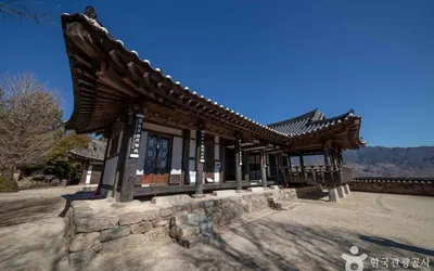 평사리 최참판댁 — 하동 관광지