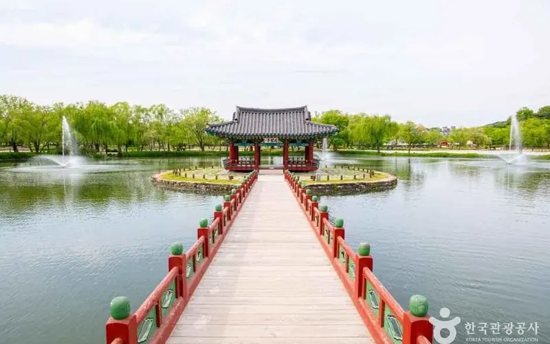 궁남지·포룡정 사진