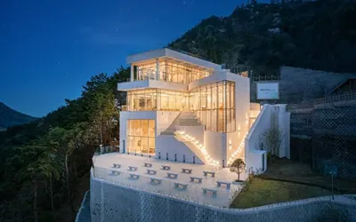 모이핀 오션점 — 여수 카페