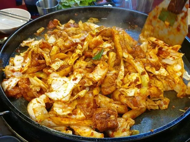 춘천 명동 닭갈비골목 사진