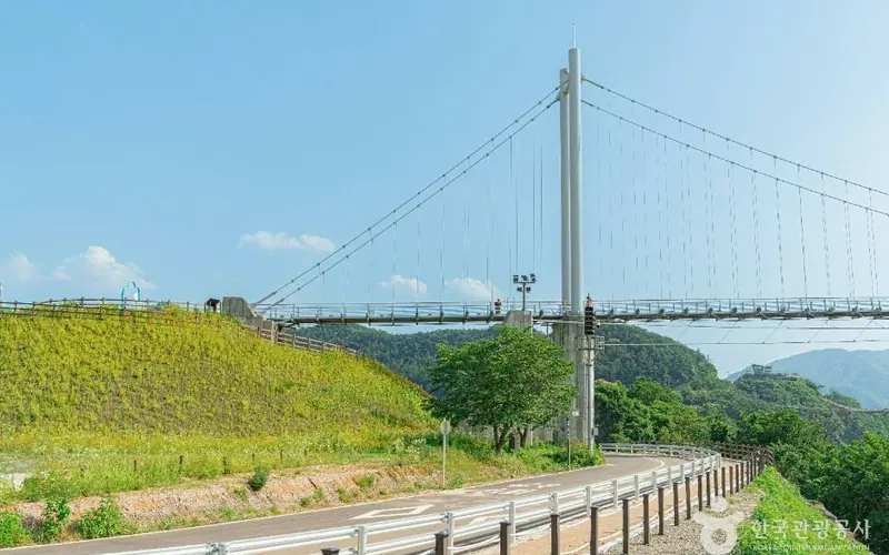 Hantan River Sky Bridge & Bidulginang Falls photo