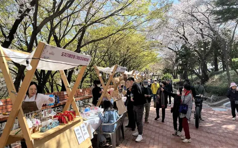 자유공원 사진