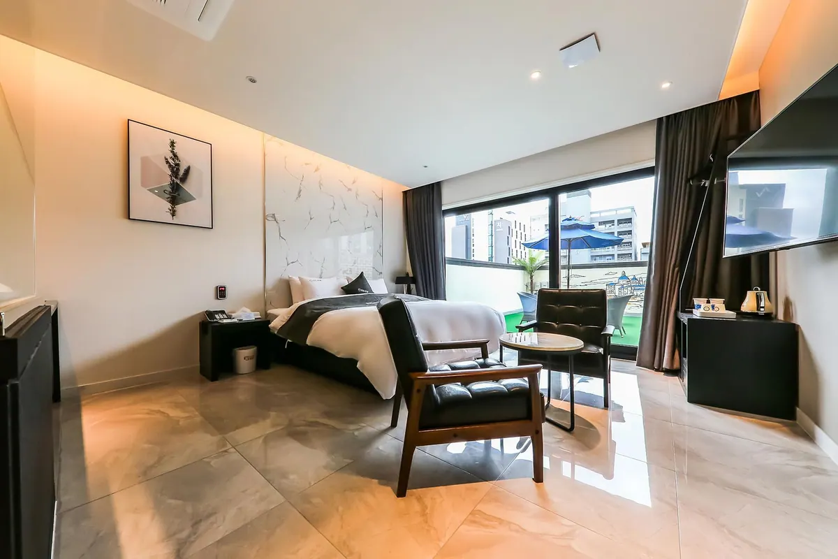 청주 더 킹 HOTEL 대표 사진