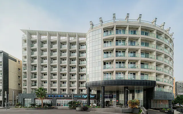 함덕비치스테이제주 — 제주 서부 기타