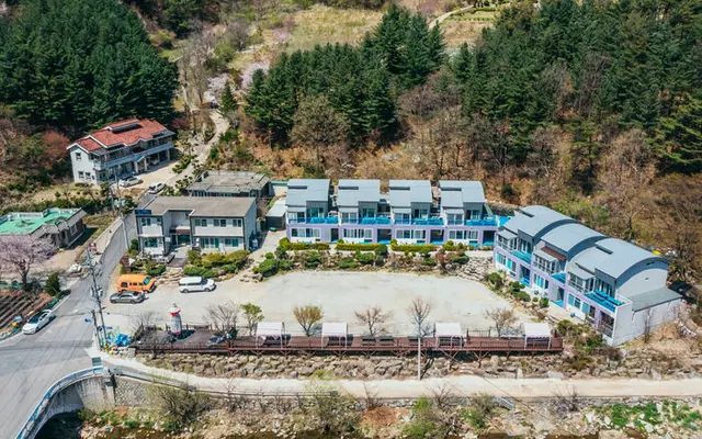 무주 오페라복층펜션&키즈풀빌라 외관