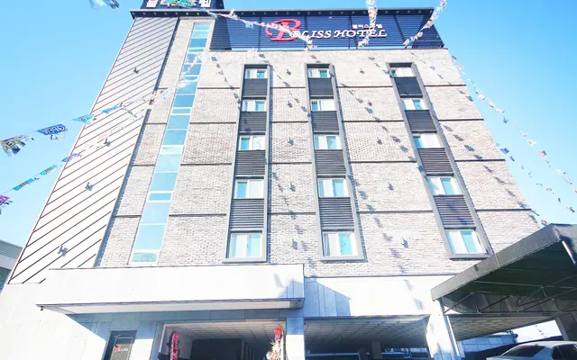양산 물금 블리스 호텔 외관
