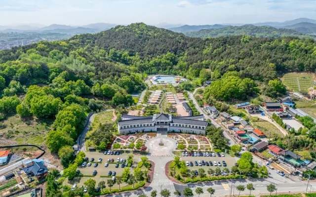부여 굿뜨래웰빙마을 글램핑장 전망