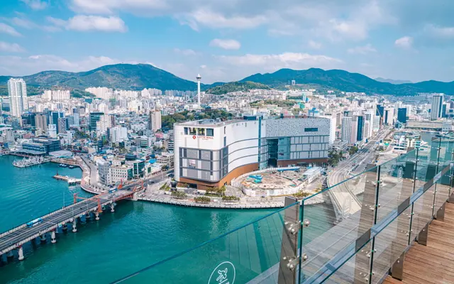 라발스 호텔 전망