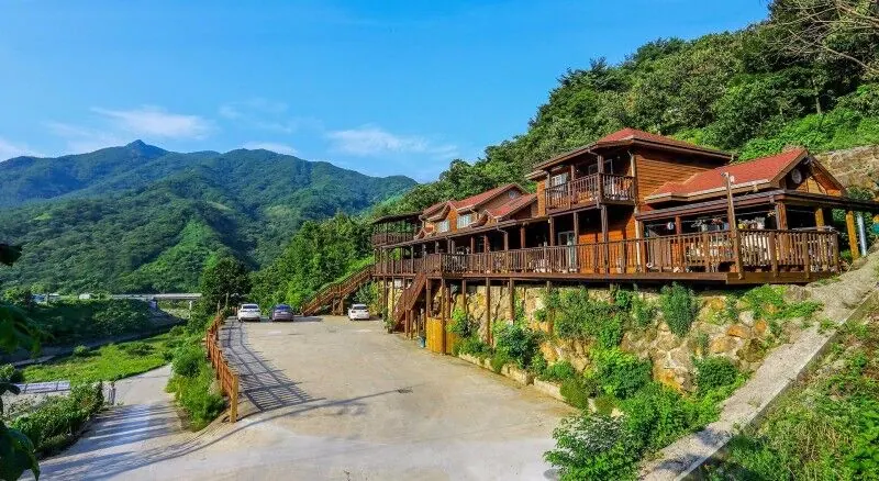 구례 지리산야생화펜션 대표 사진