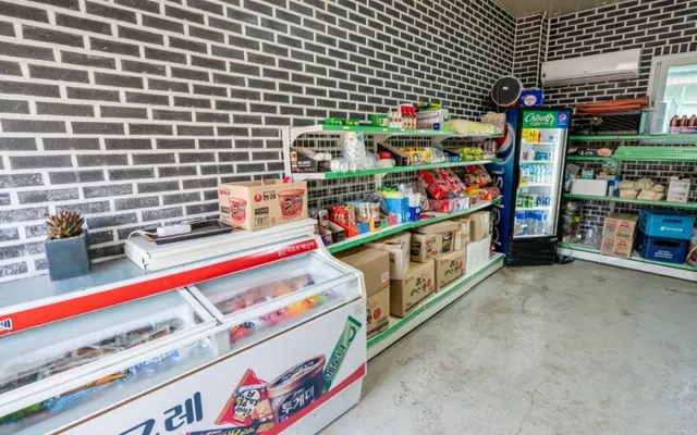 부여 굿뜨래웰빙마을 글램핑장 바·라운지