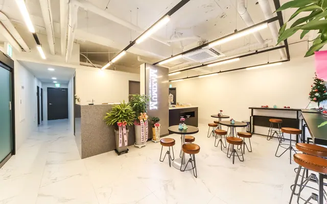 부산역 맥시멈 바·라운지