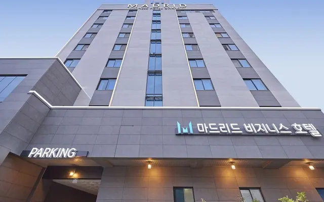 마드리드 호텔 광주 — 광주 호텔