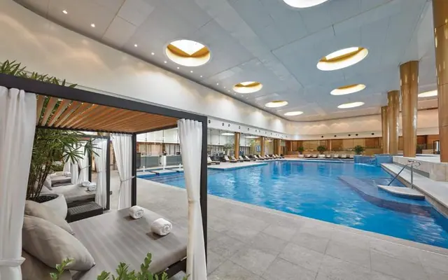 Crown Towers Melbourne 수영장