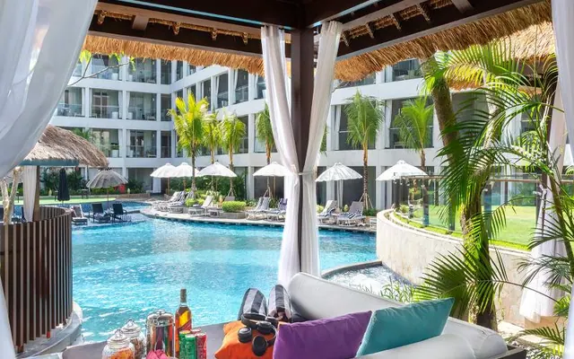 The Stones Hotel Legian Bali 수영장