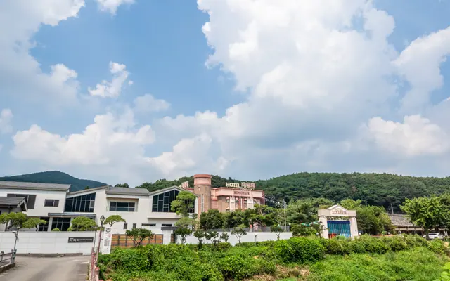 파주 리멤버 외관