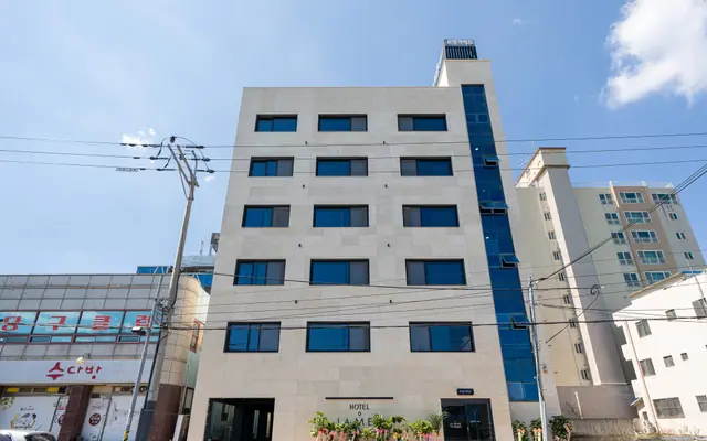 완도 라메르호텔 외관