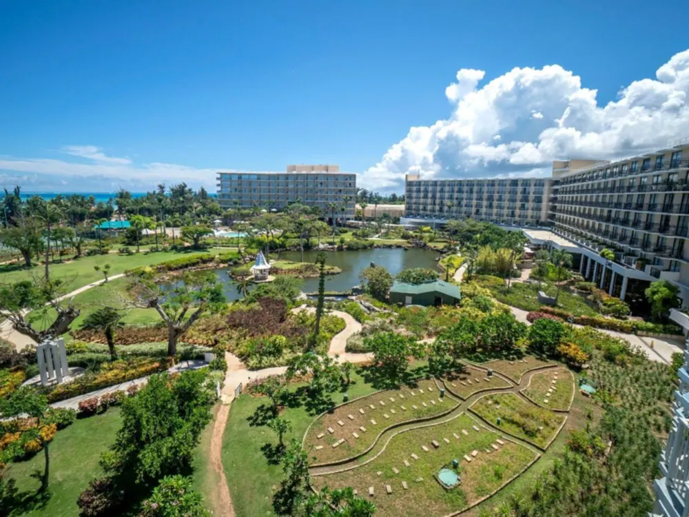 （原Hyatt Regency）塞班马里亚纳海滩度假村 外观