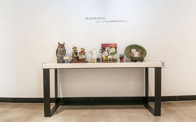 진주 호텔 부엉이 로비·리셉션