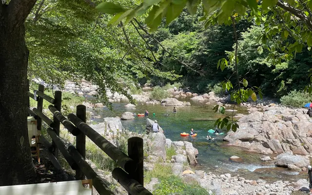 지리산칸호텔 수영장