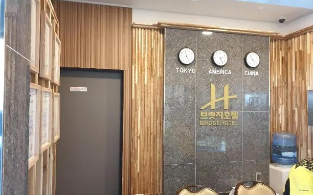 Tongyeong Bridge Hotel 로비·리셉션