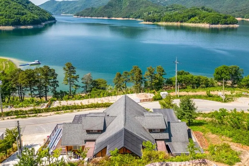 충주 충주호반펜션 대표 사진