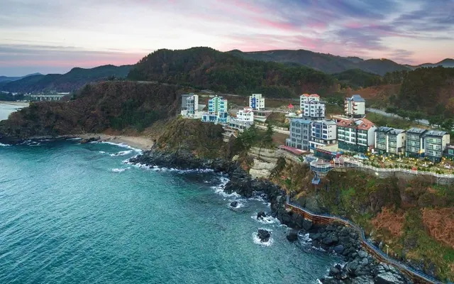 삼척 두바이펜션 전망