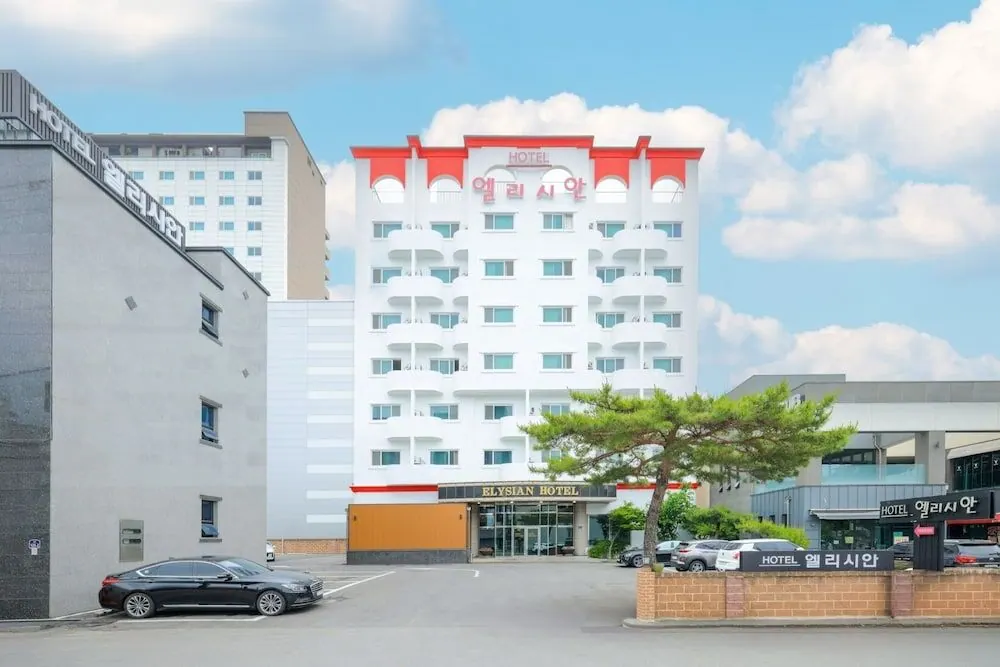 엘리시안 호텔 대표 사진