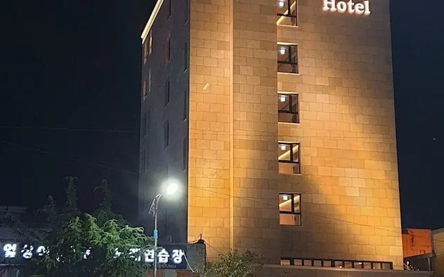 진해인터시티호텔 외관