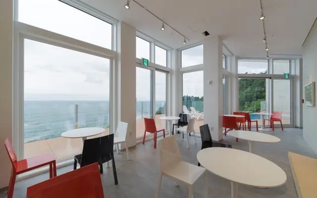三陟Beach Hill Pool Villa 早餐与餐厅
