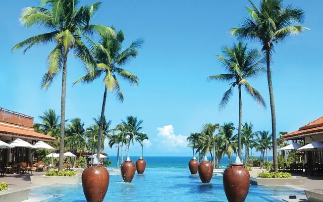 Furama Resort Danang 수영장