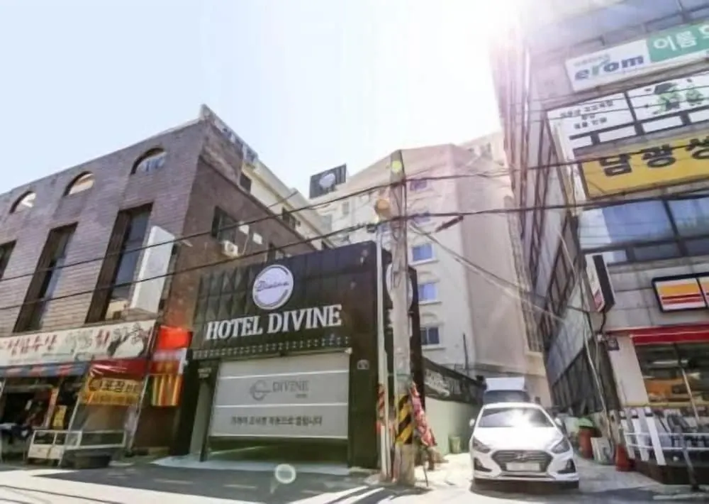 광주 디바인호텔 외관