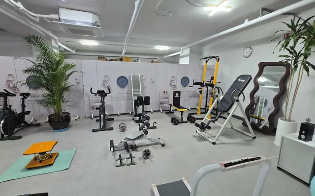 호텔 더 디자이너스 리즈 스위트 역삼 부대시설