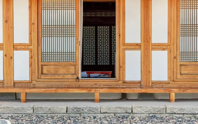 경주 한옥호텔 춘추관 외관