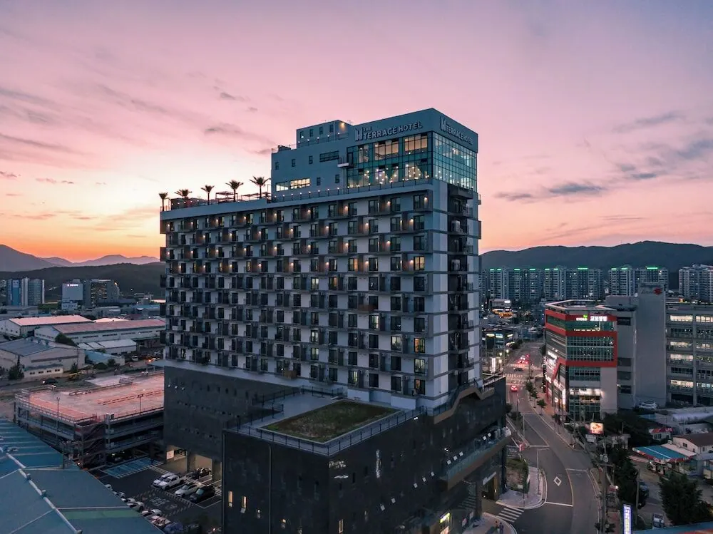 체스터톤스 경주 대표 사진
