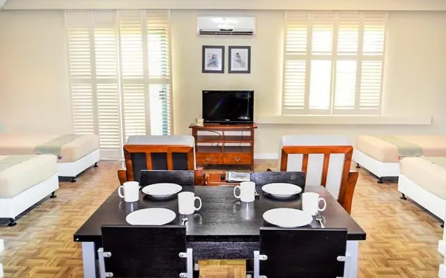 Garden Villa Hotel Breakfast & dining