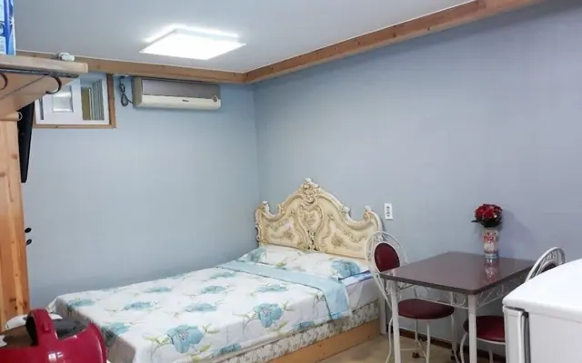 숲속의예쁜펜션 객실