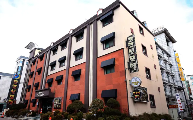 보령(대천) 코코넛 모텔 외관