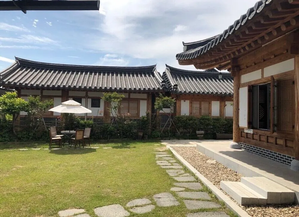 달빛사랑 한옥펜션 대표 사진
