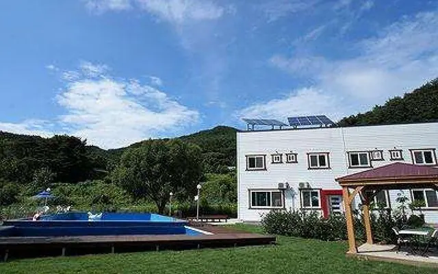 무주 덕유산수영장펜션 — 무주 펜션