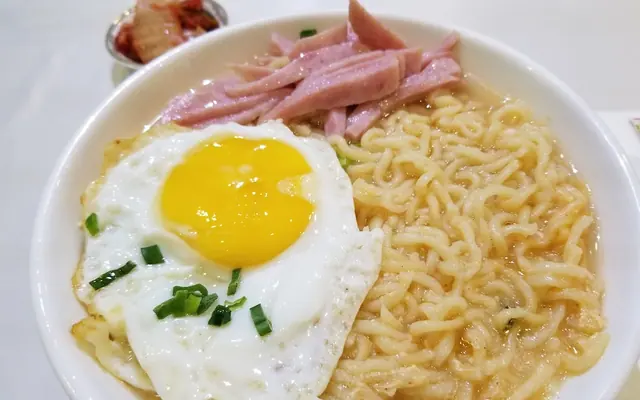ホテル・アメリカーノ 朝食・レストラン