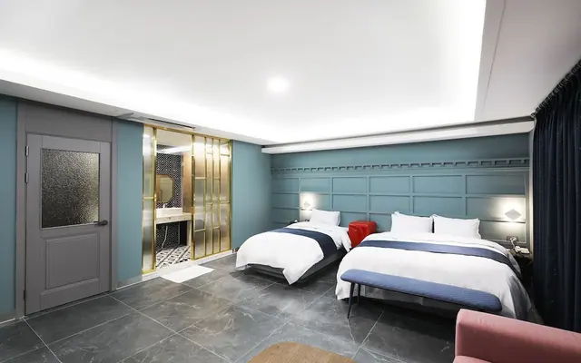 El Tower Hotel 객실