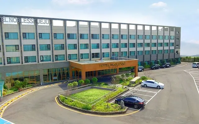 제주 노블레스 관광 호텔 — 제주 서부 호텔