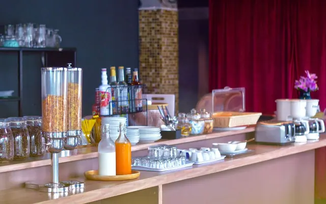 Quip Bed & Breakfast Phuket Hotel 조식·레스토랑