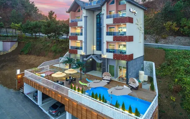 삼척 두바이펜션 외관
