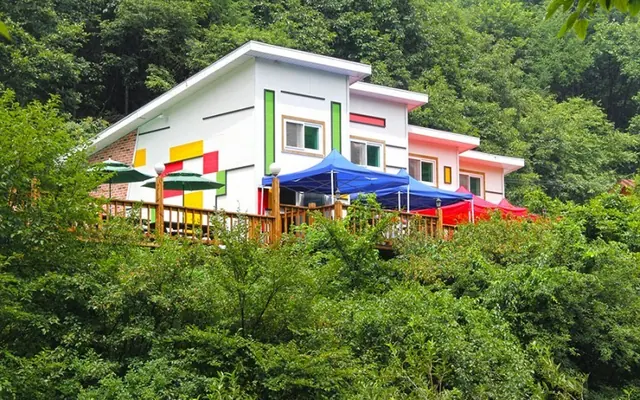 홍천 푸른별펜션 외관
